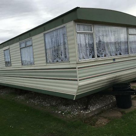 Taylor'S Caravan Holiday'S 9 Berth Villa Ingoldmells Exterior photo